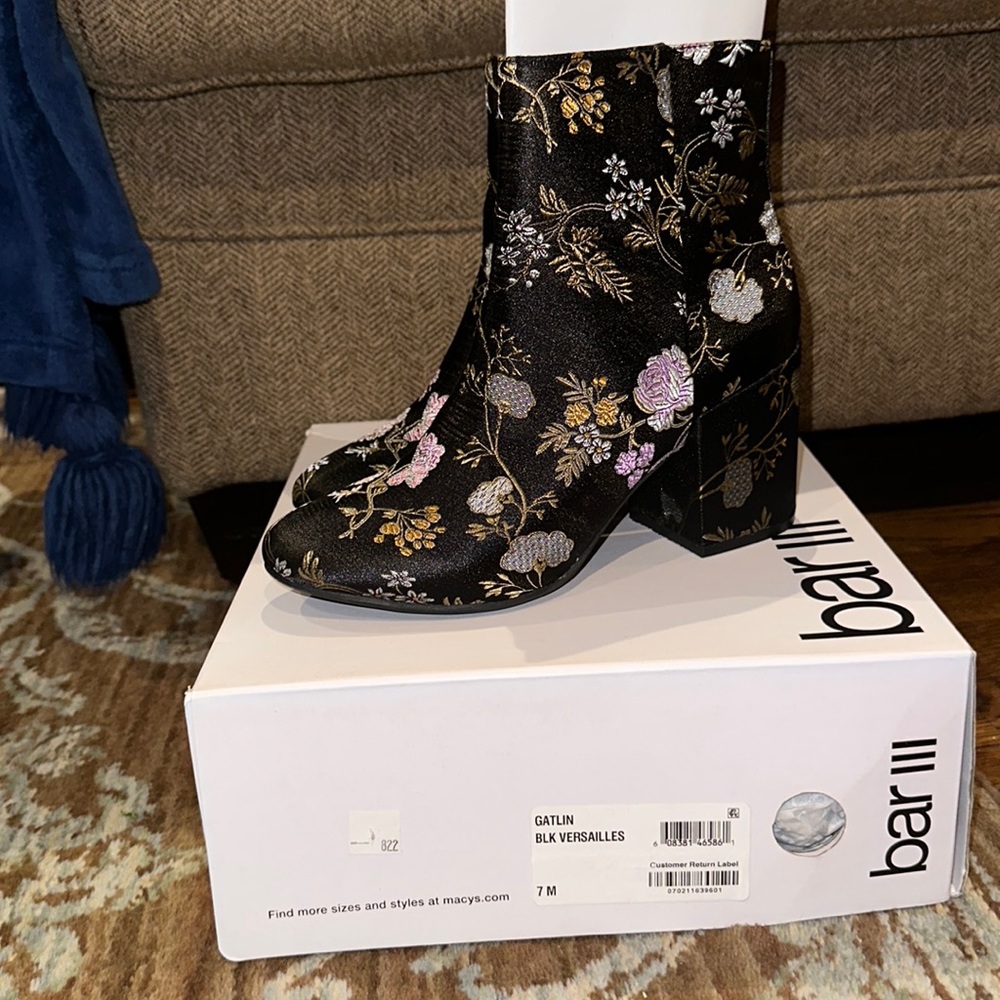 BAR lll Versailles booties